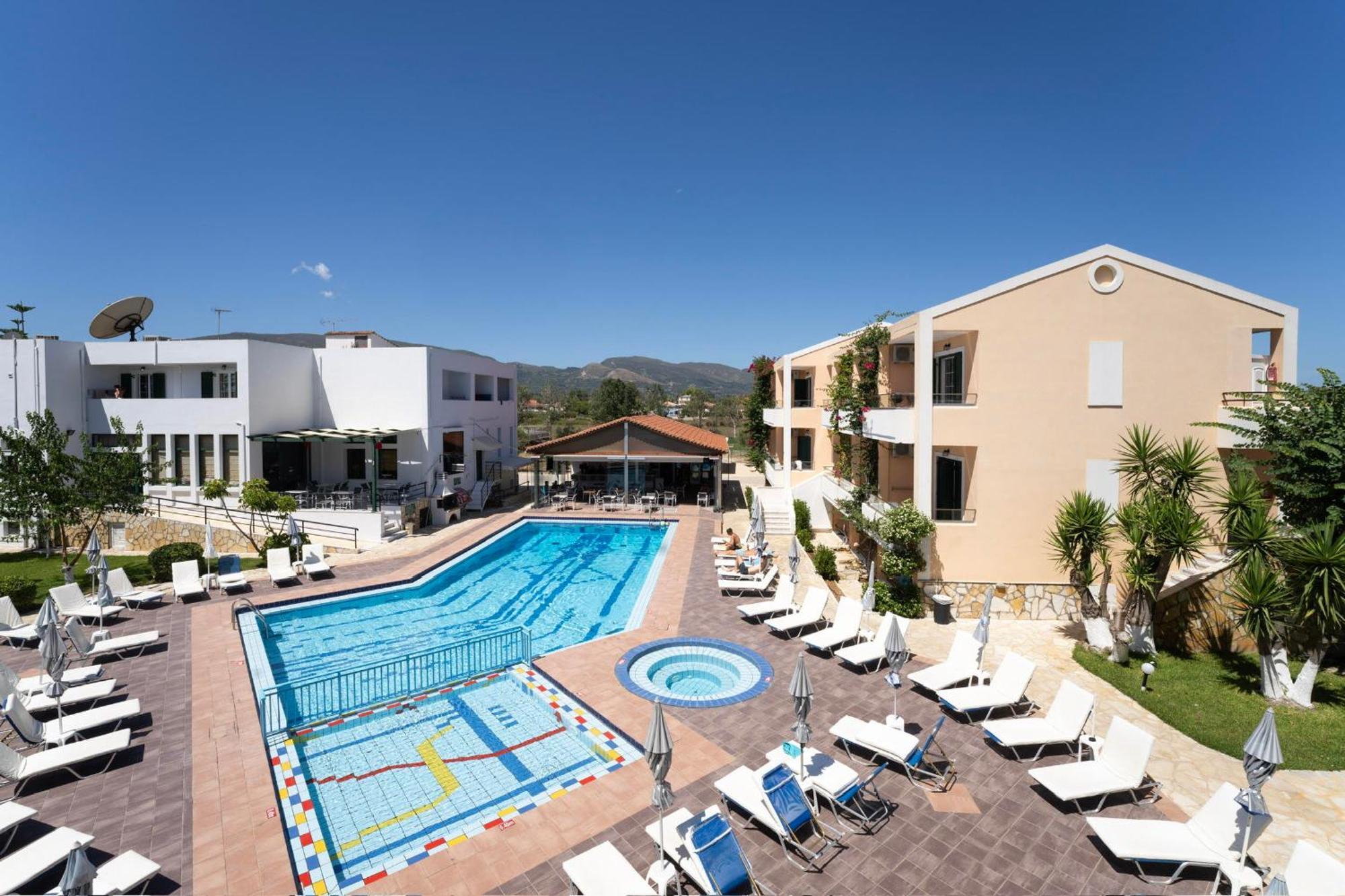 Oscar Hotel Laganas Buitenkant foto